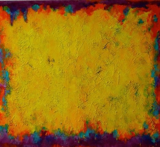 Dichtes gelb-orangefarbenes Farbfeld mit grünen und roten Spuren.